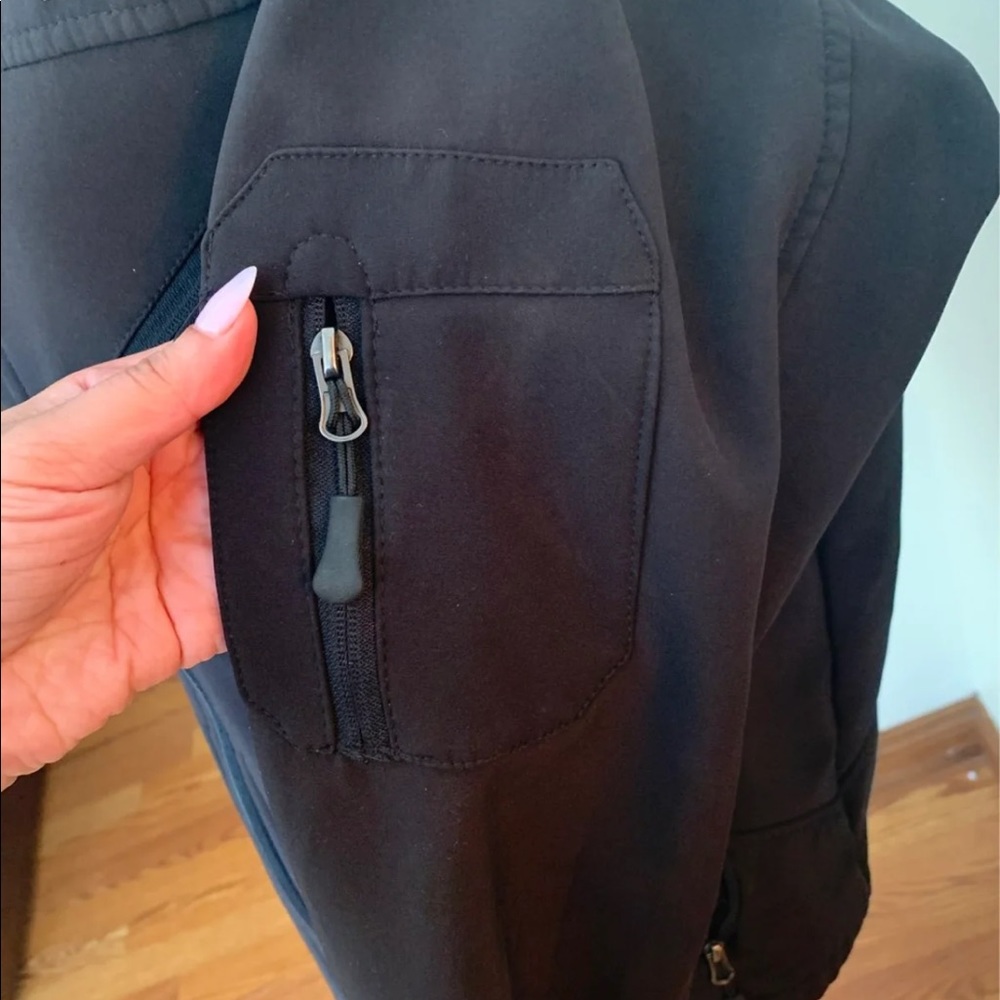 Men’s Black Softshell Jacket - image 6